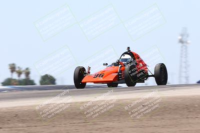 media/May-19-2024-VARA (Sun) [[bc1adde764]]/Track Day Session/Session 3 (Grapevine)/